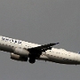United Airlines - Airbus A320-232 - N452UA<br />EWR IKEA Parkplatz - 18.8.2019 - 10:07 AM
