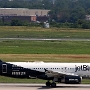 jetBlue Airways - Airbus A320-232 - N633JB "Brooklyn Nets"<br />JFK - Poolarea TWA Hotel - 17.8.2019 - 1:50 PM