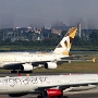 Virgin Atlantic Airways - Airbus A330-343 - G-VGEM "Diamond Girl"<br />Etihad Airways - Airbus A380-861 - A6-APA<br />JFK - Poolarea TWA Hotel - 17.8.2019 - 5:21 PM