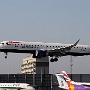 23.7.2019 - 8:30<br />Die British Airways Embraer ERJ-190SR - G-LCYR aus Zürich kommend landet gerade. 
