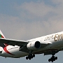 Emirates - Boeing 777-300 ER<br />28.10.2002 - Dubai - Bangkok - 5:40 Std.<br />17.11.2002 - Bangkok - Dubai - 5:33 Std.<br />04.03.2009 - Dubai - Singapur - EK 432 - 17C/Exit - 6:35 Std.