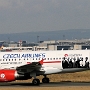 Czech Airlines - Airbus A319-112 - OK-OER "Instaforex" Sticker<br />FRA - Aussichtsplattform Zeppelinheim - 12.8.2013